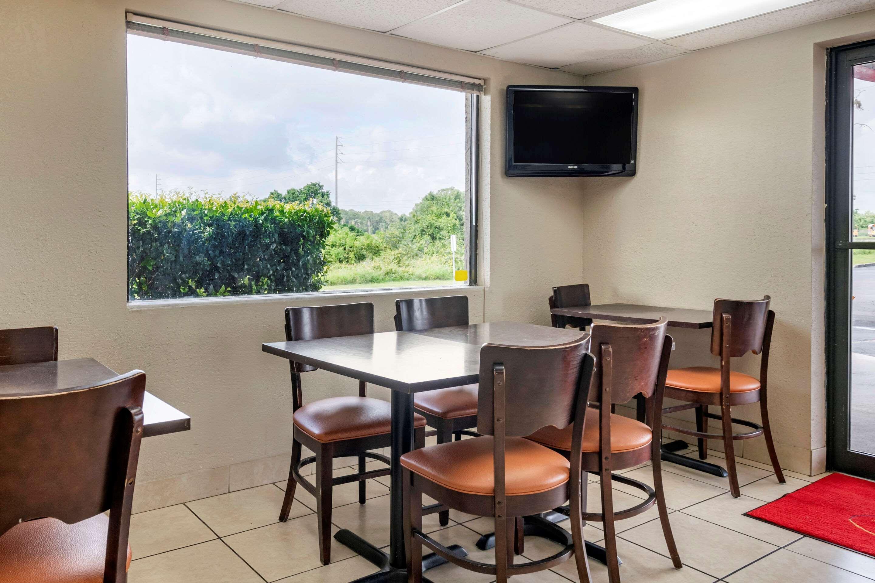 Econo Lodge Sebring Avon Park Exterior photo